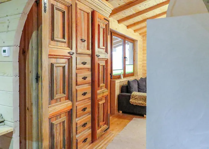 Semesterbostad Gorgeous In With Wifi Merzalben